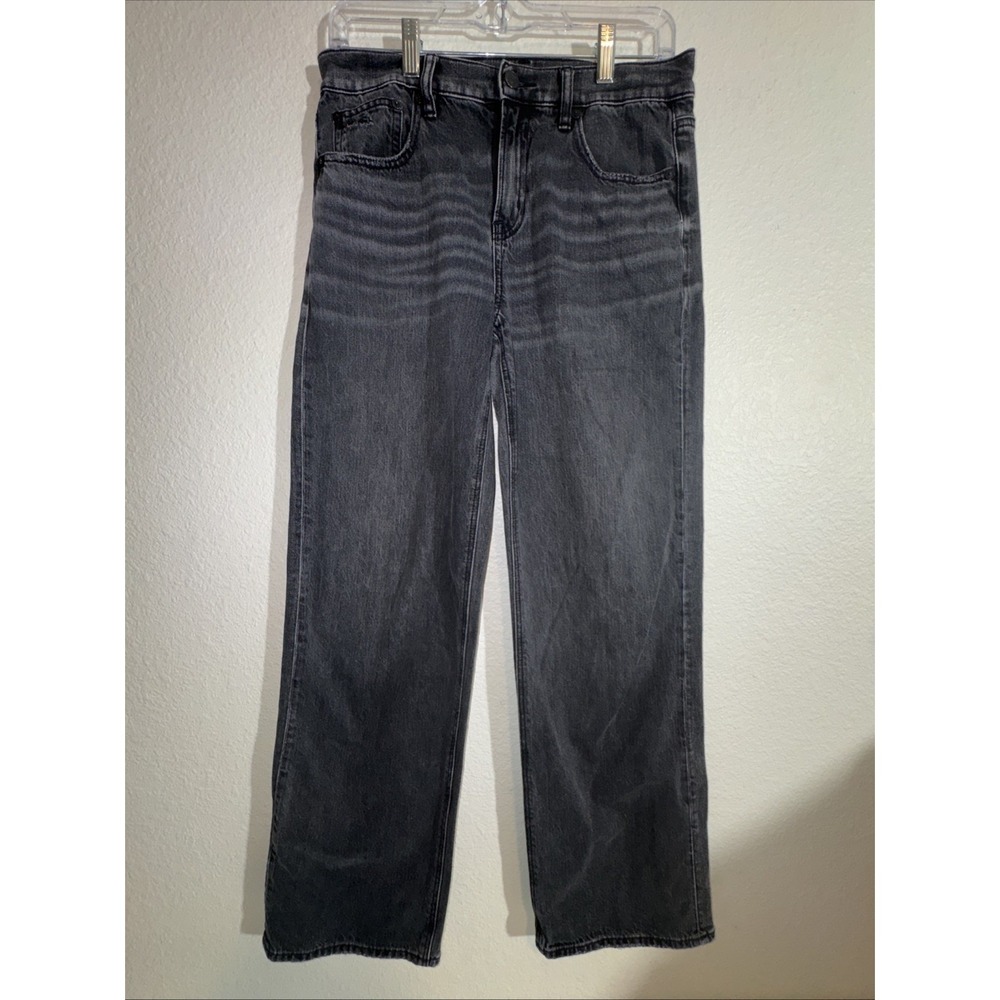 🦅‎ American Eagle Women's Black Mom Jeans Size 2  Mid Rise Distressed Goth